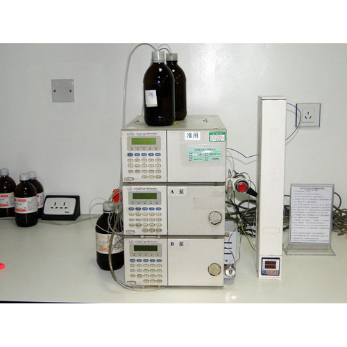 High pressure liquid chromatograph
